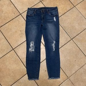 STS Blue Emma Crop sz 28 cute jeans factory distressing stretch 26” inseam